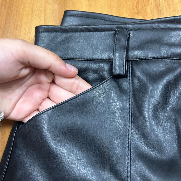 LBLC the label Women’s Black Flare Pants with Sleek Silhouette - Picture 13 of 13